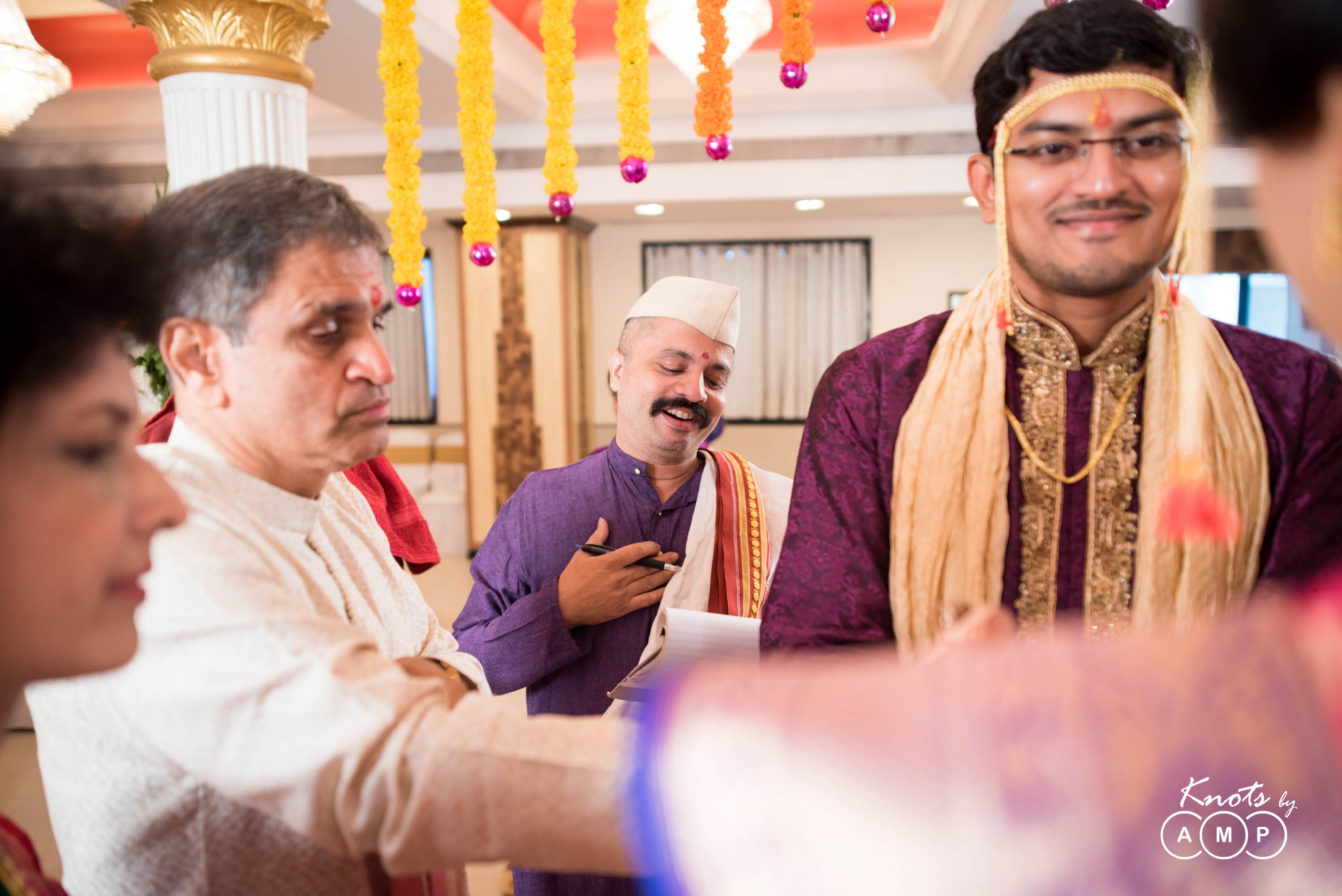 Maharashtrian-Wedding-at-Tip-Top-PlazaThane-15