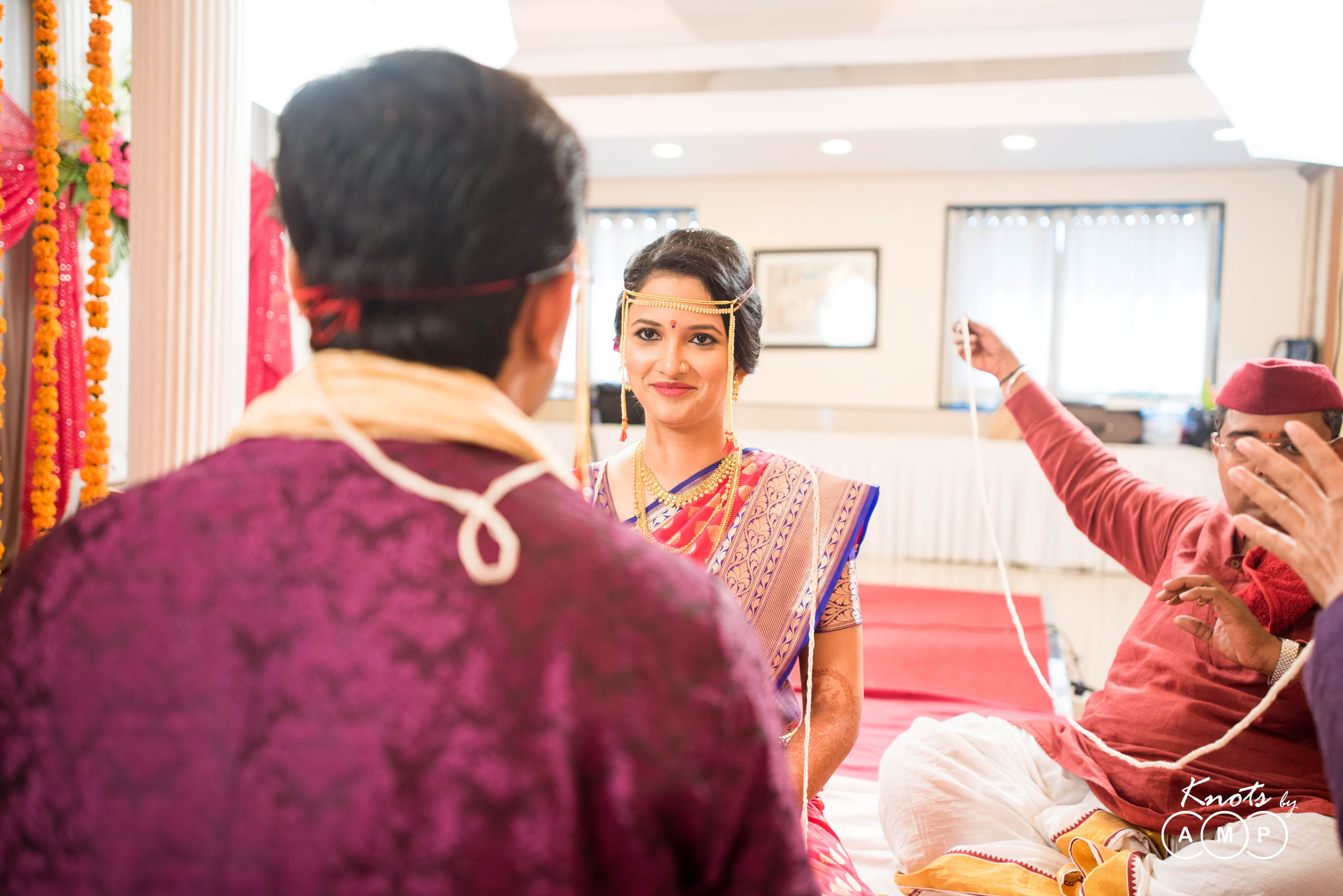 Maharashtrian-Wedding-at-Tip-Top-PlazaThane-16