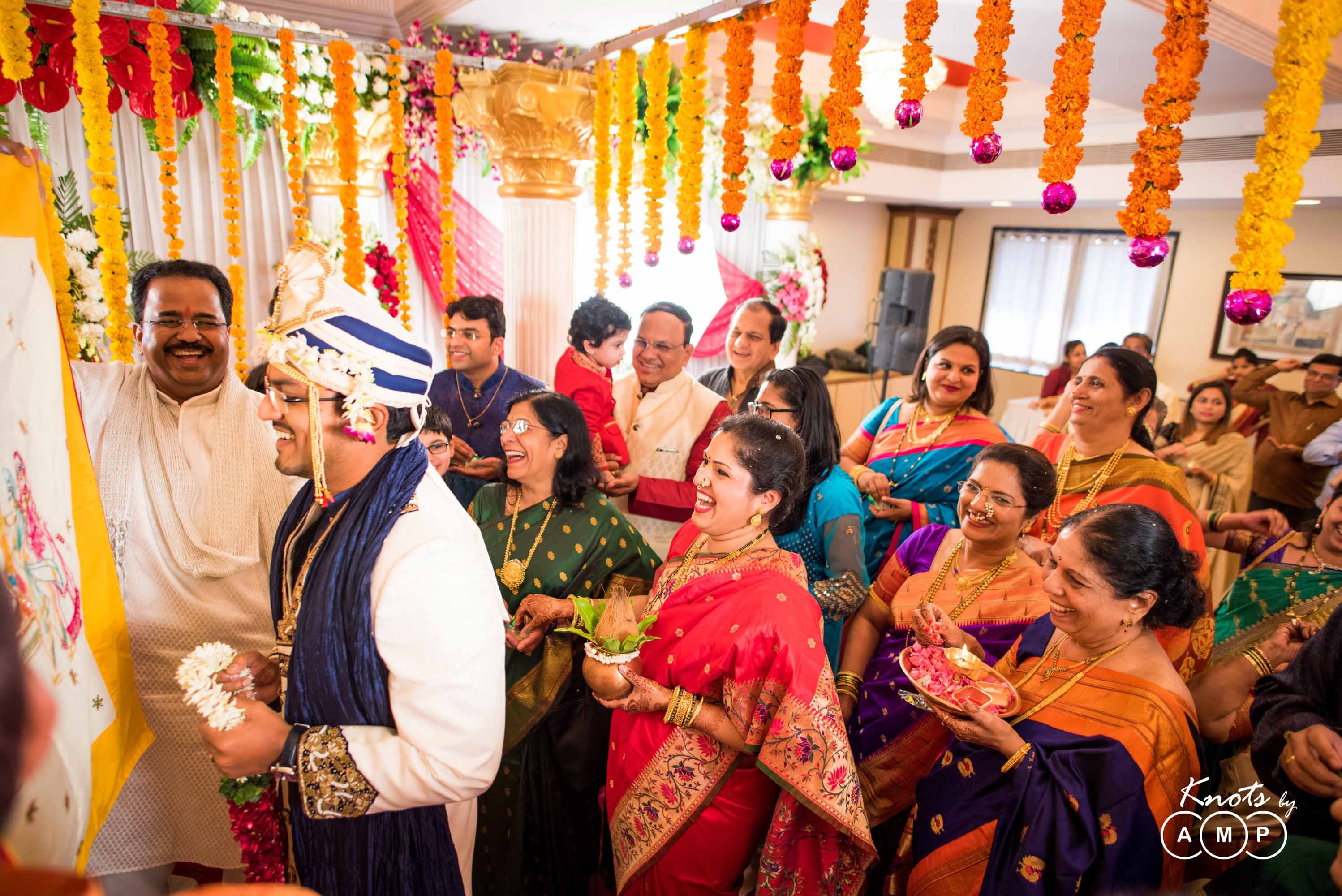 Maharashtrian-Wedding-at-Tip-Top-PlazaThane-25
