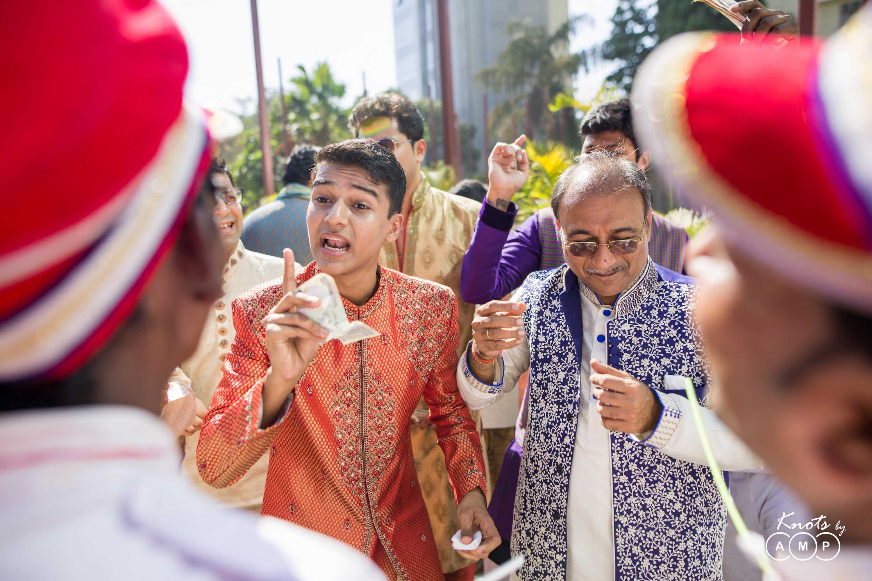 Gujarati-Wedding-at-Acres-Club-Mumbai-37