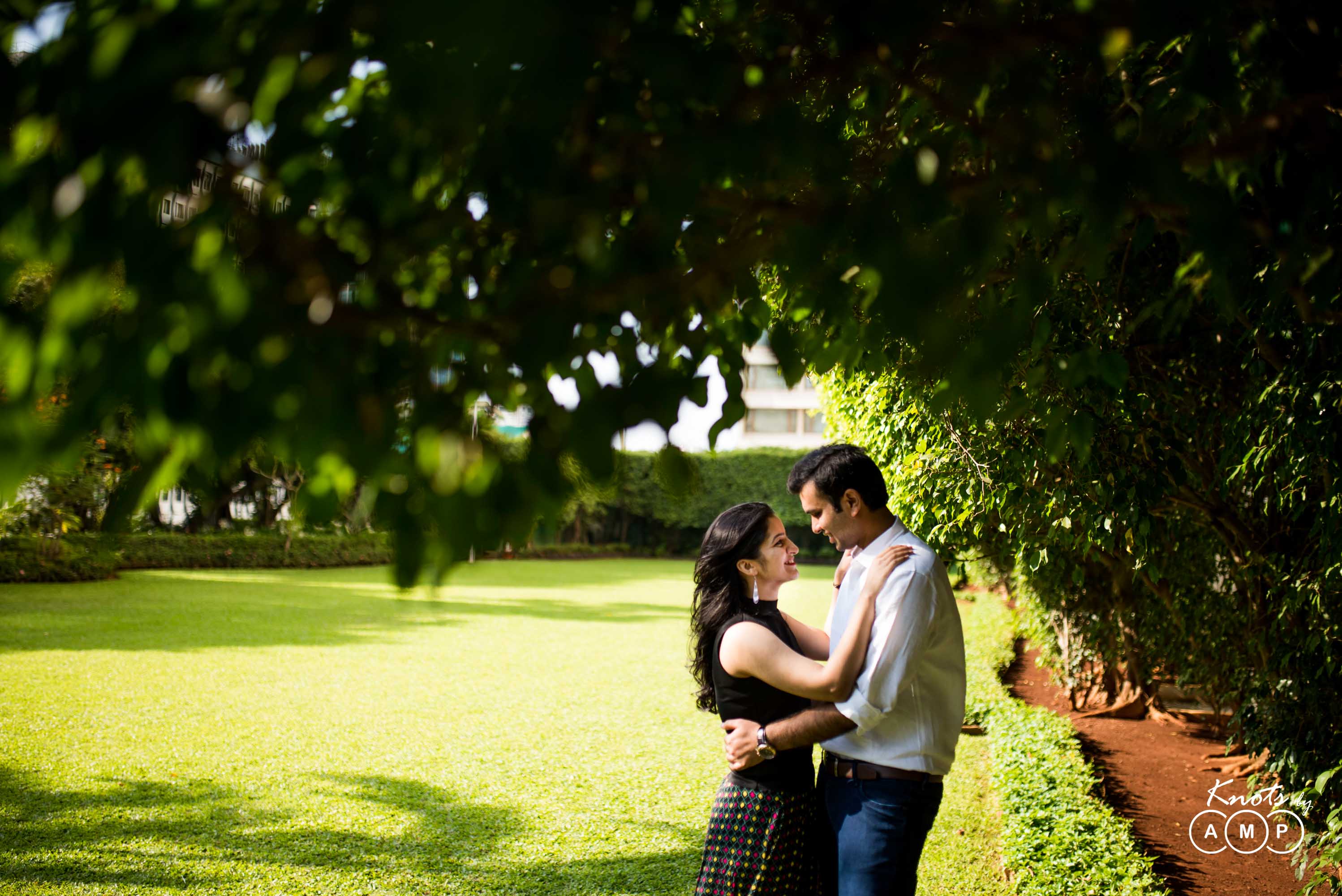 A Fun Filled Couple Shoot In Mumbai Best Wedding Photographers In India Knotsbyamp 7477