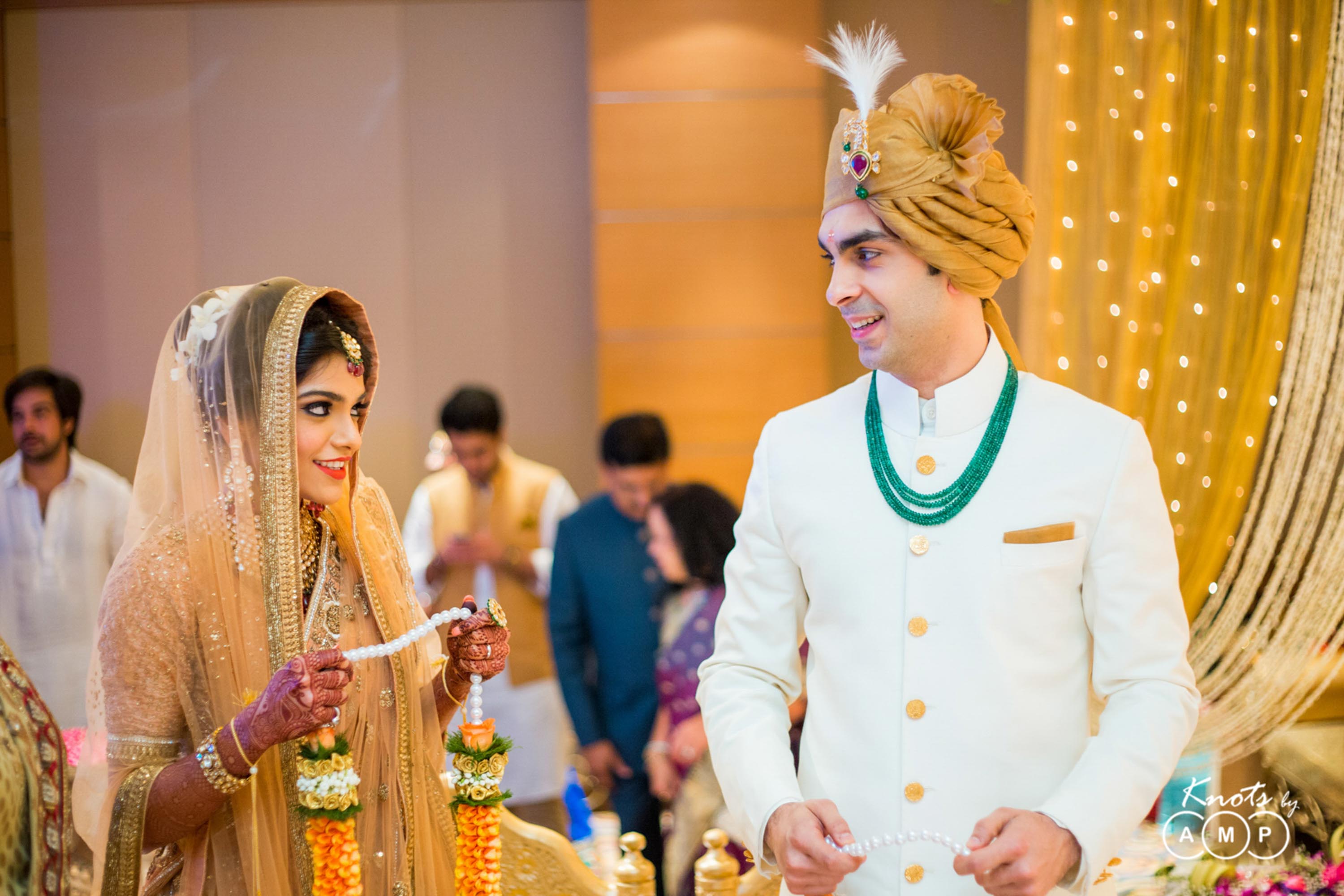 Punjabi-Gujarati-Wedding-at-Taj-VivantaMumbai-92