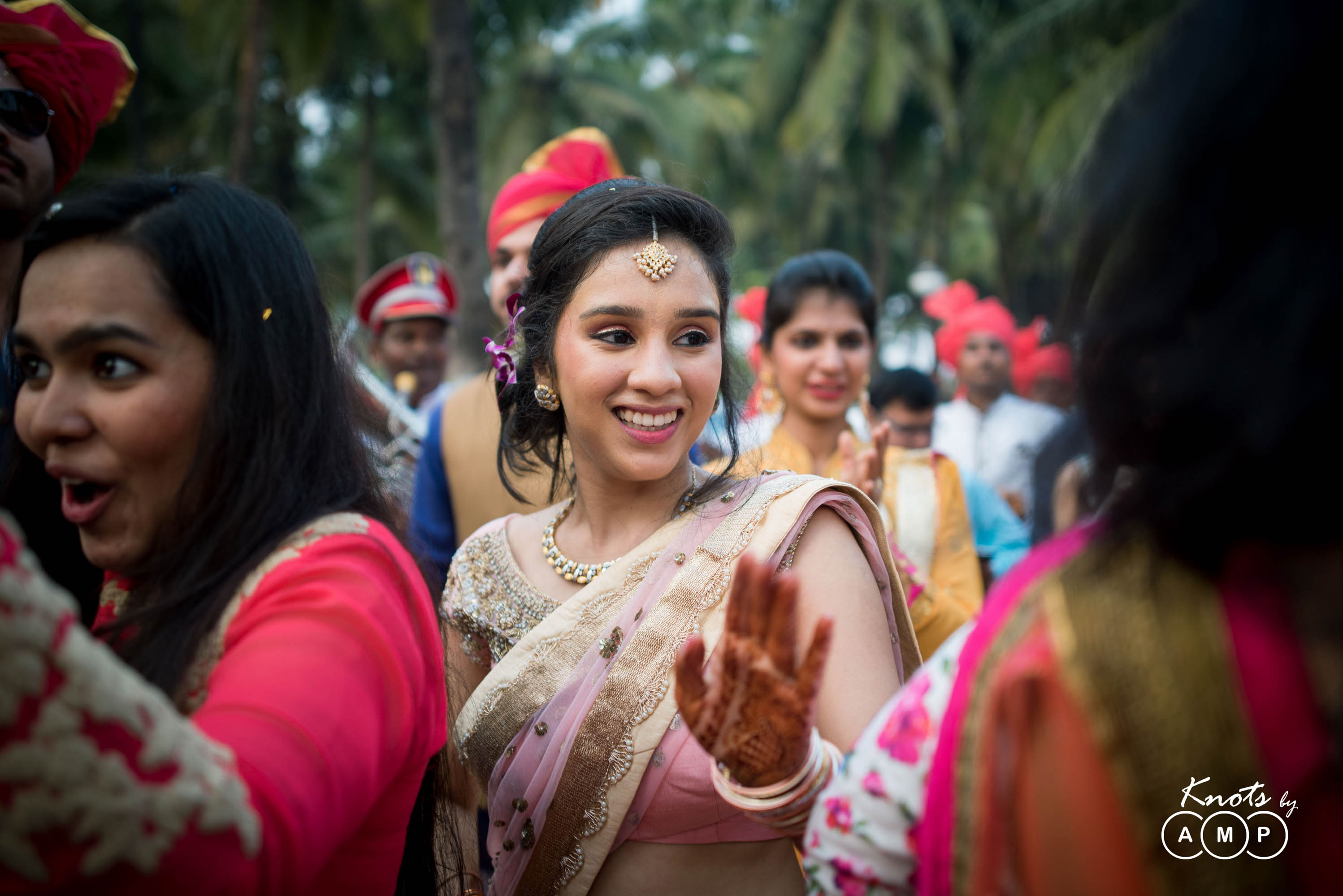 Gujarati-Marwari-Wedding-at-The-Retreat-Madh-Island-4-39