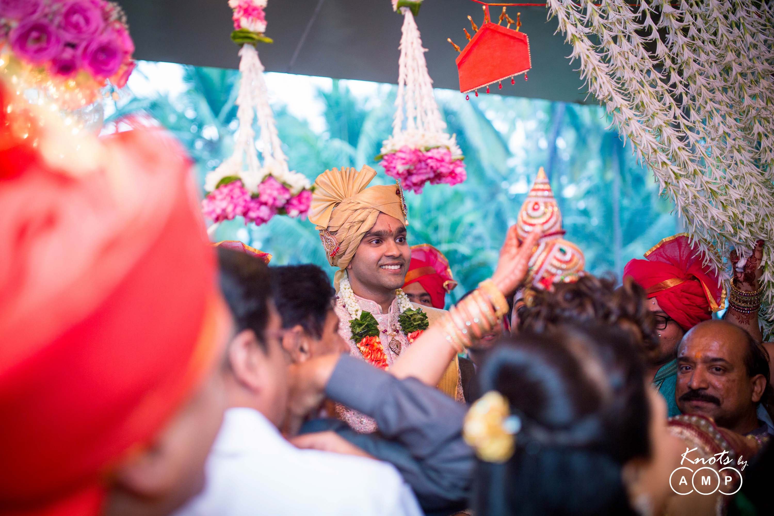 Gujarati-Marwari-Wedding-at-The-Retreat-Madh-Island-4-57