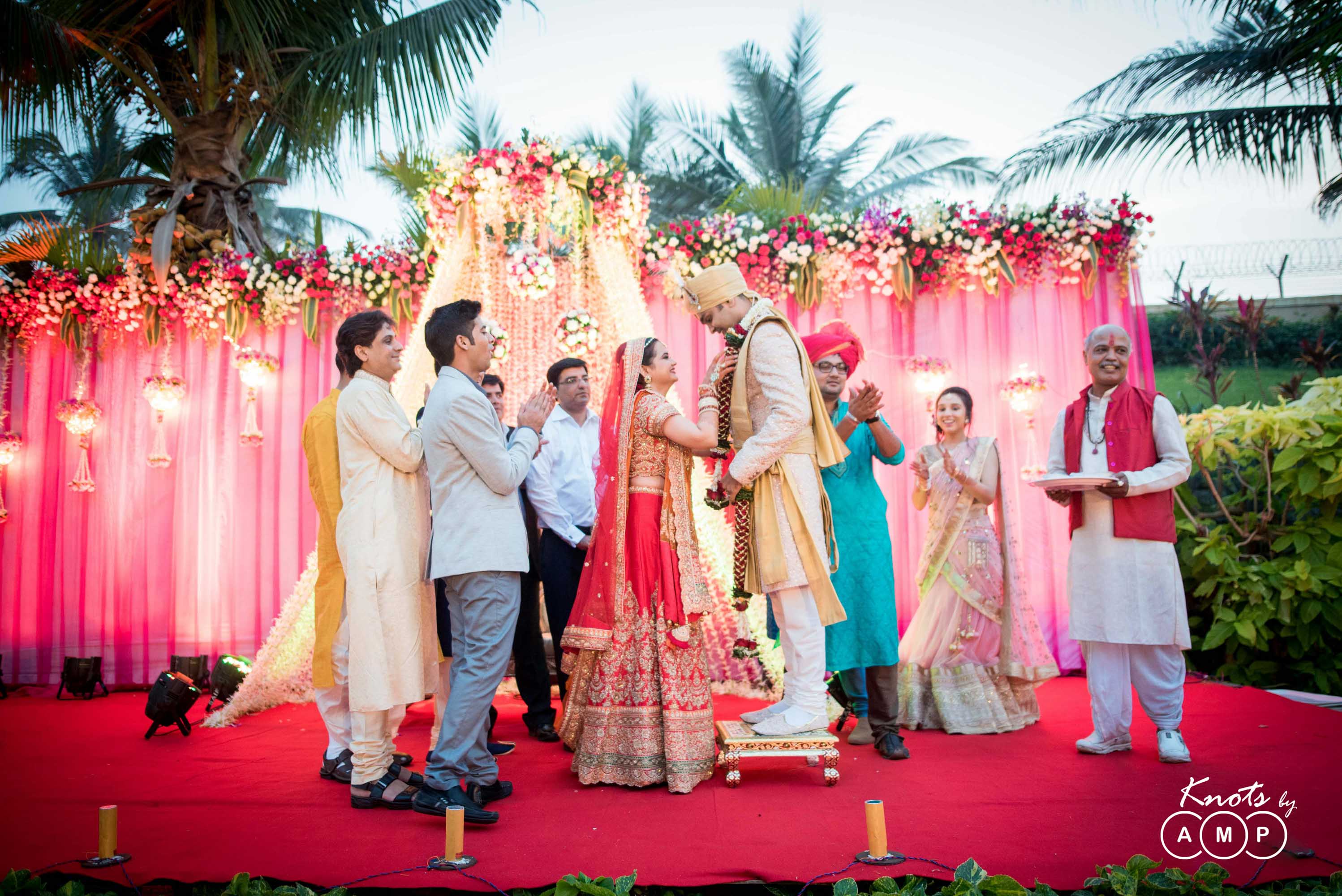 Gujarati-Marwari-Wedding-at-The-Retreat-Madh-Island-4-85