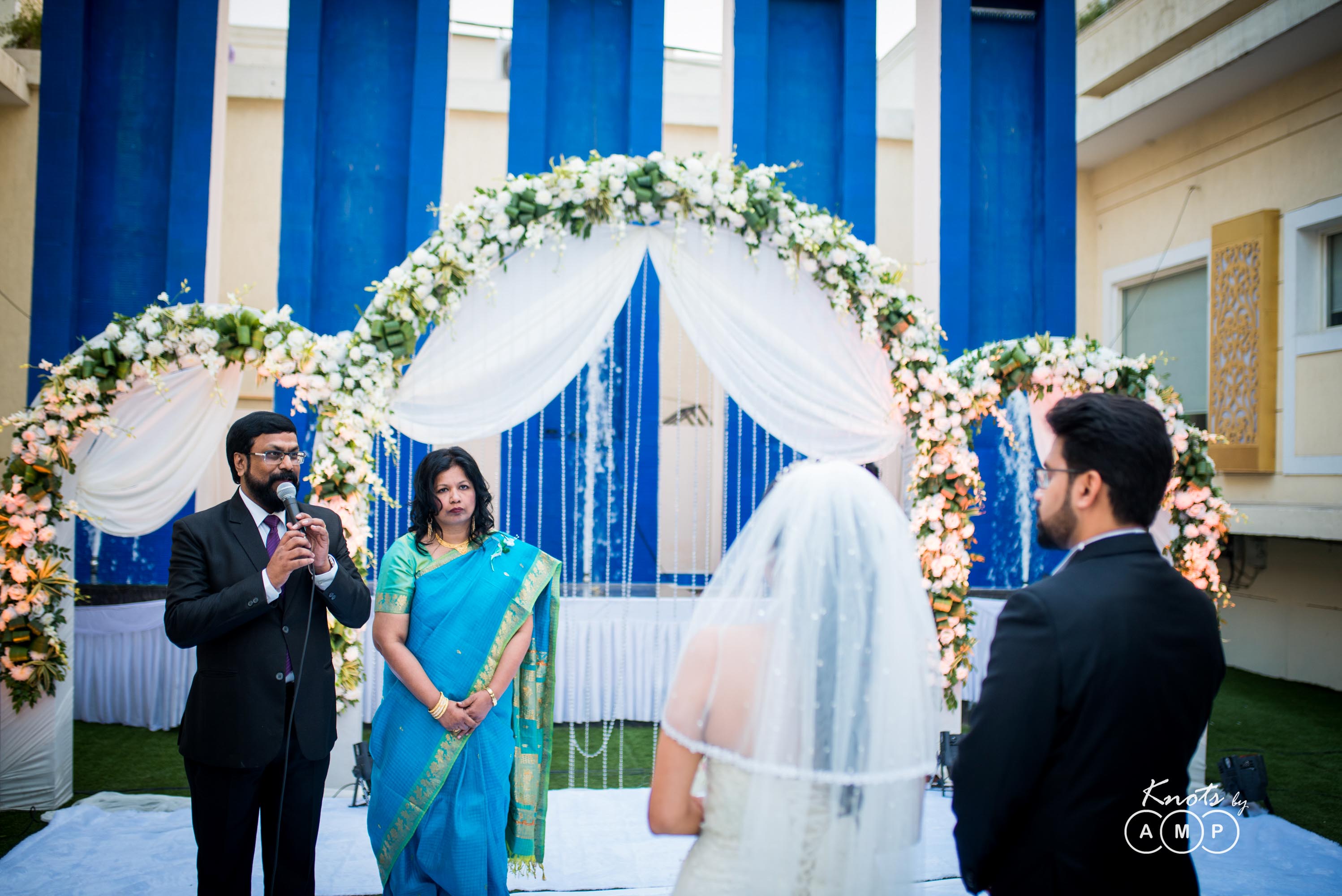 White-Wedding-in-Delhi-4-36
