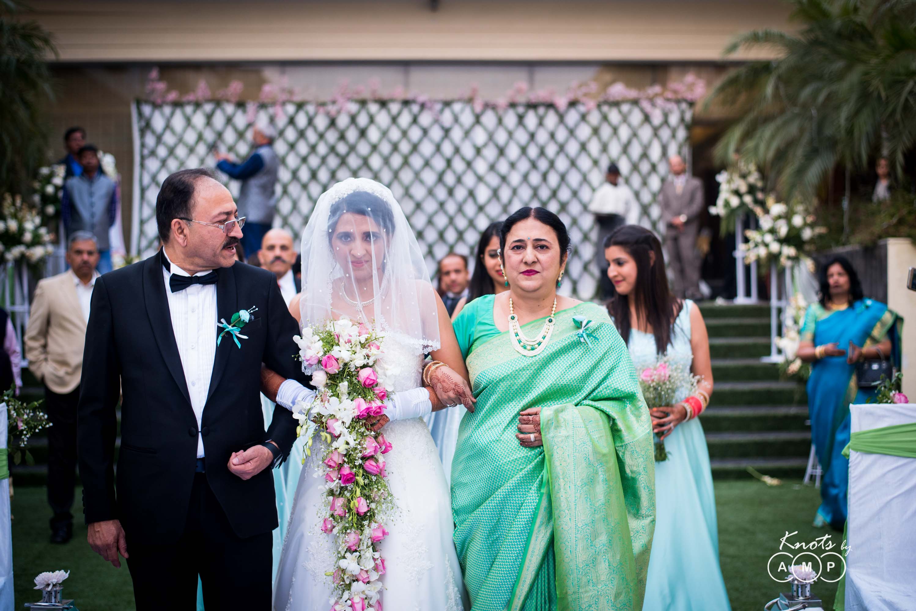 White-Wedding-in-Delhi-4-8