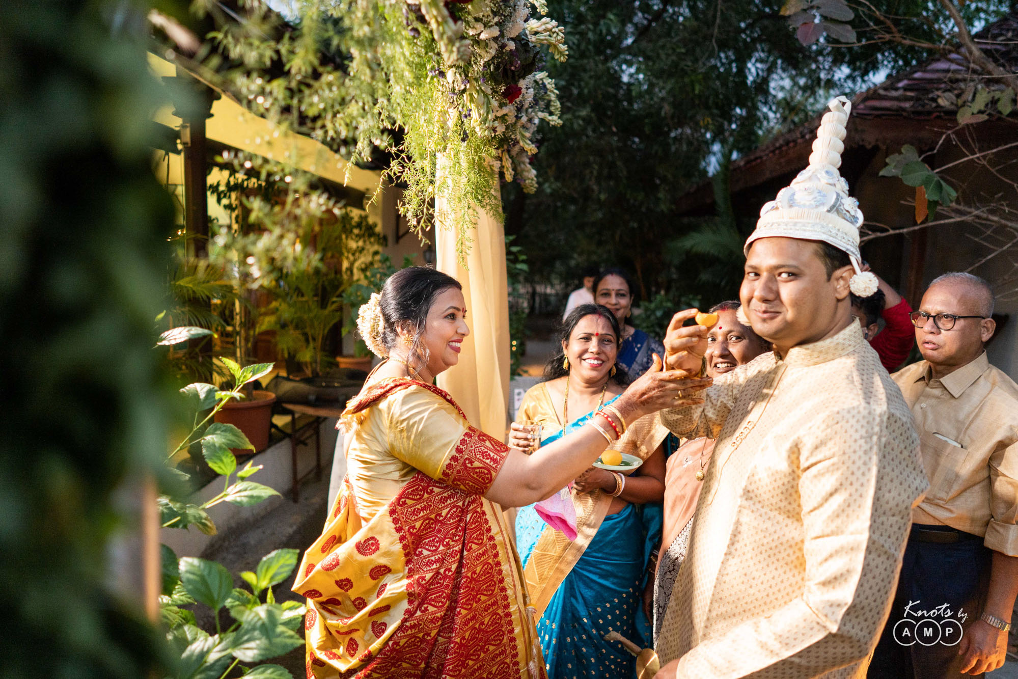 Intimate-Bengali-Wedding-at-Basho-Bougainvillea-Resort-Karjat-88-of-144