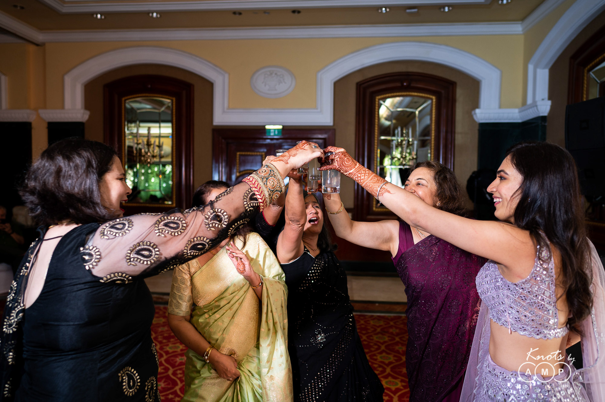 Intimate-Reception-in-ITC-Grand-Central-Lower-parel-29-of-30